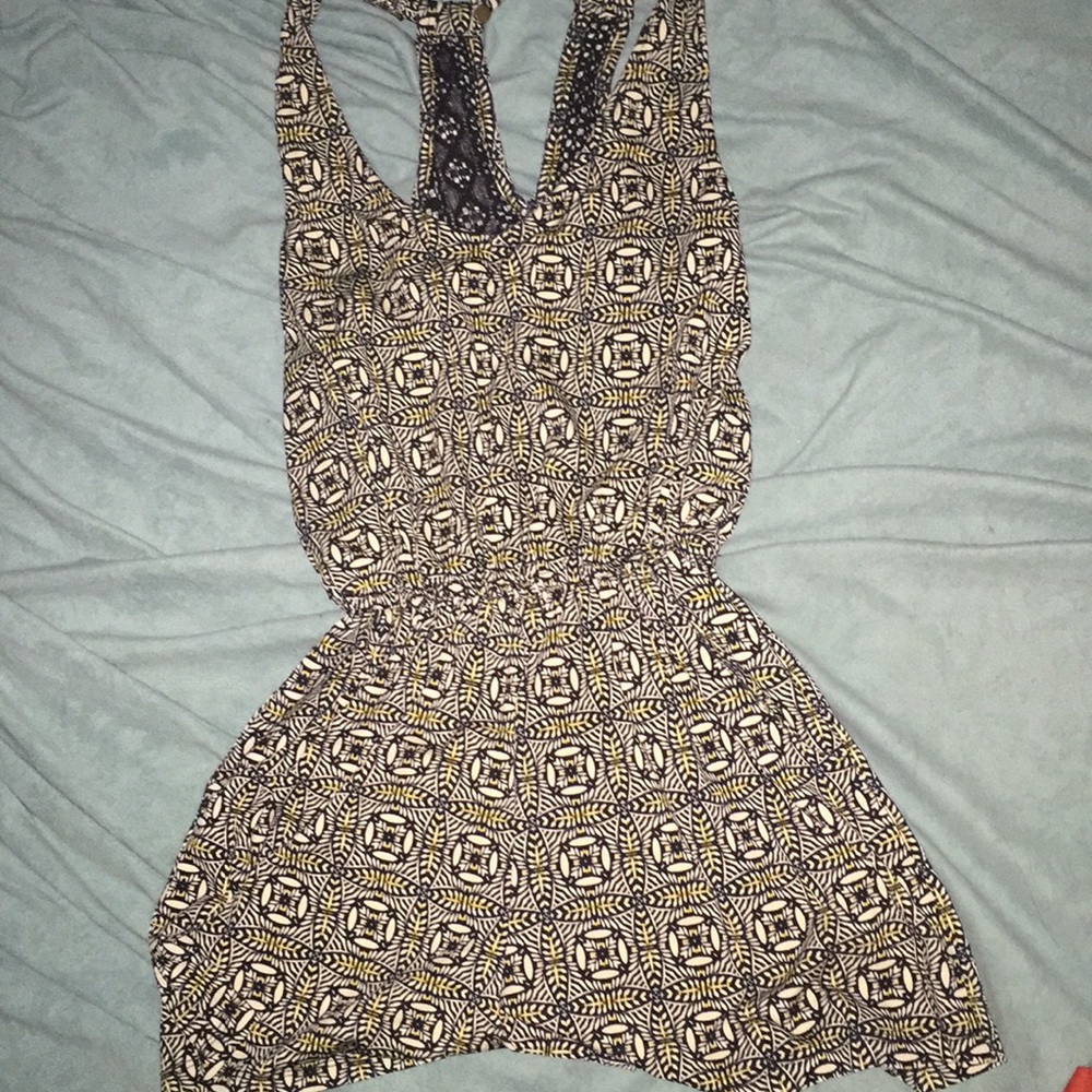 Black And white romper